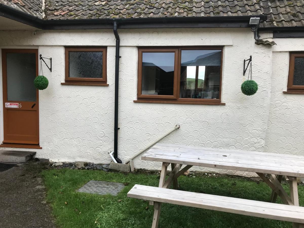 Court Farm Holiday Bungalows Ltd Watchet Exterior photo